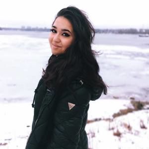 Meet your Posher, Amelia